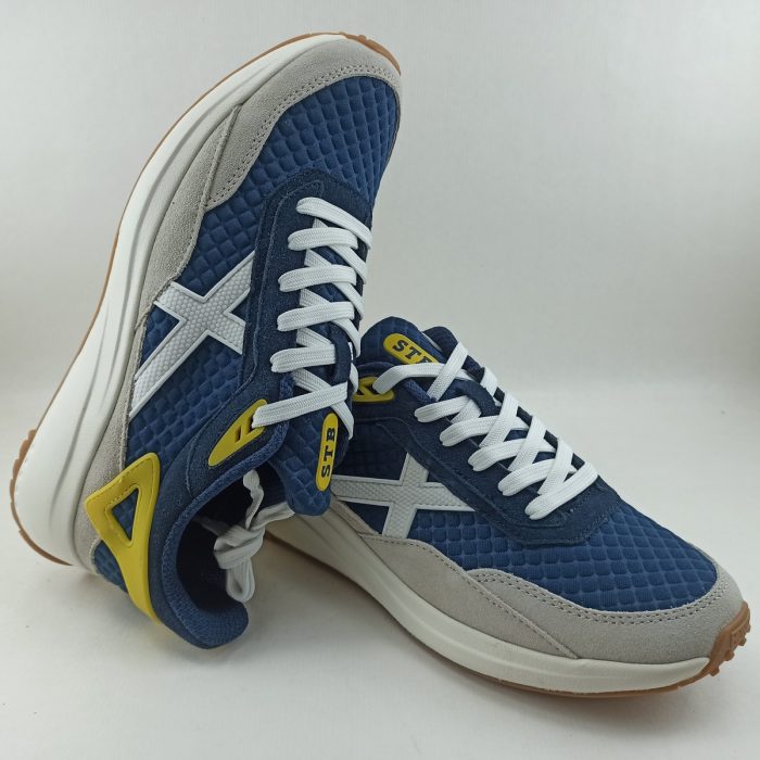 Deportivo de piel y malla azul con cierre de cordón, Munich mod. 4155009