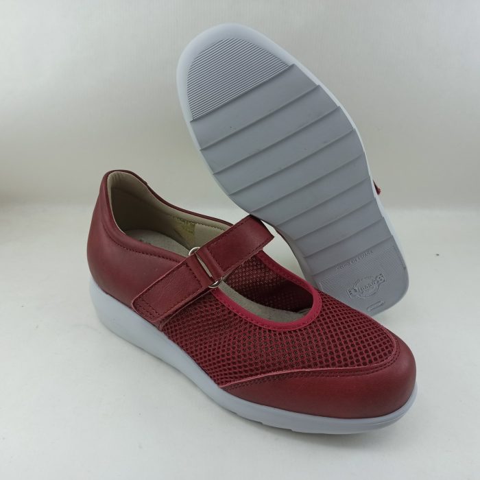 Semi-deportivo de piel roja con cierre de velcro, Pinoso's mod 7652-G - Imagen 4