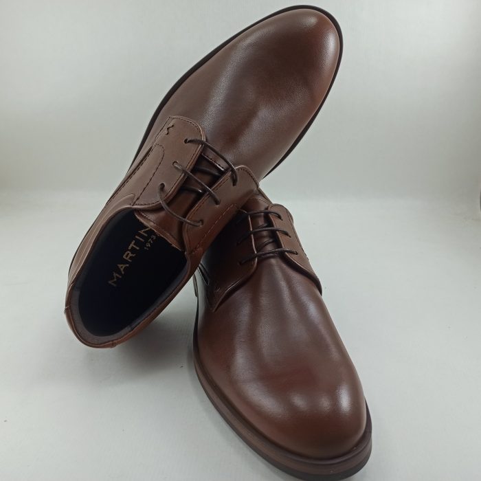 Zapato de vestir de cuero, cierre de cordón Martinelli mod.2727c
