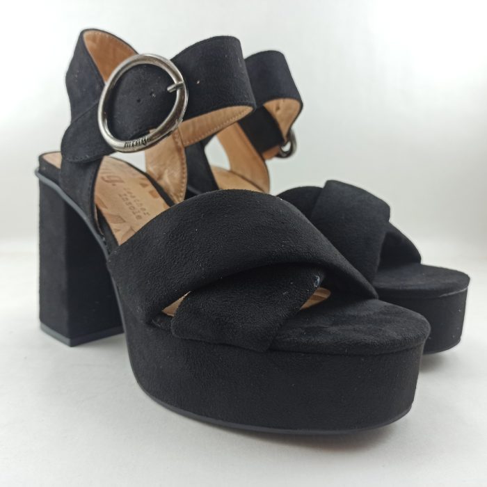 Mustang sandalia plataforma y tacon con hebilla - Imagen 2