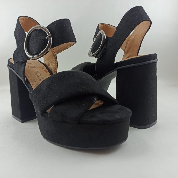 Mustang sandalia plataforma y tacon con hebilla - Imagen 3