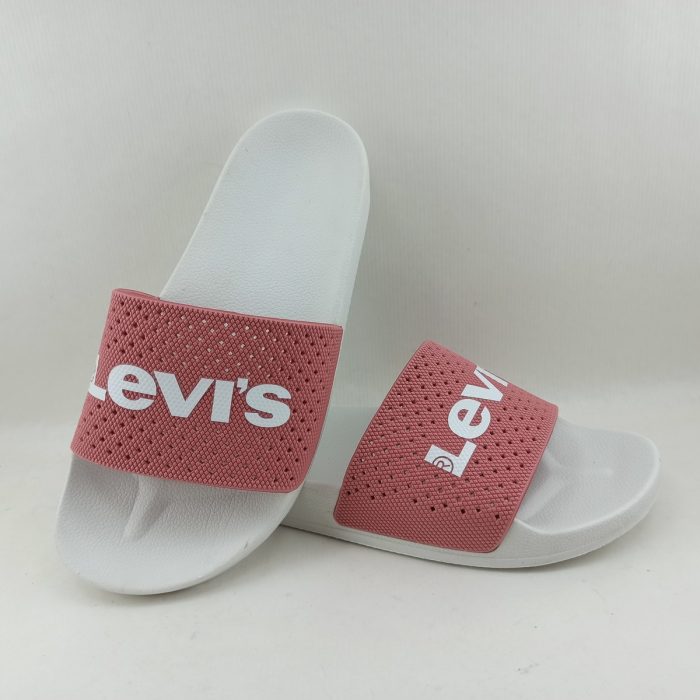 Levi's xancla begana