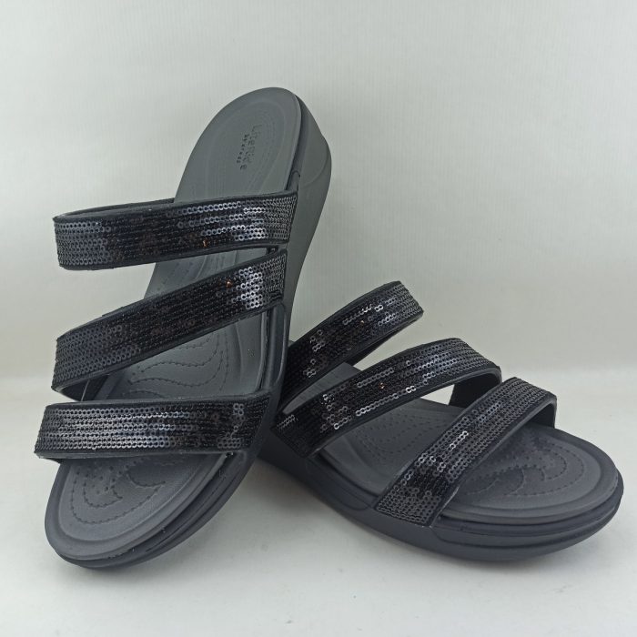 Crocs xancla con tira u plataforma