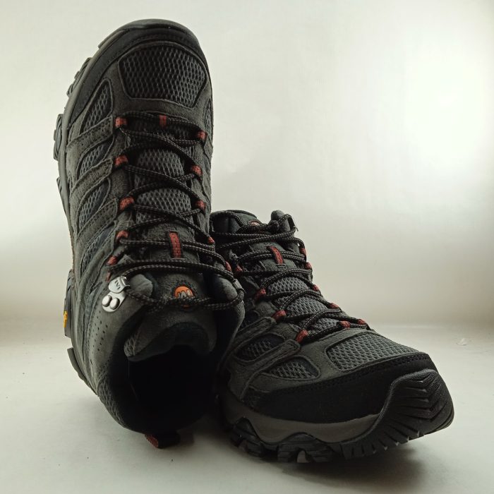 Bota trekking de piel gris con cierre de cordon, Merrell mod. J035785