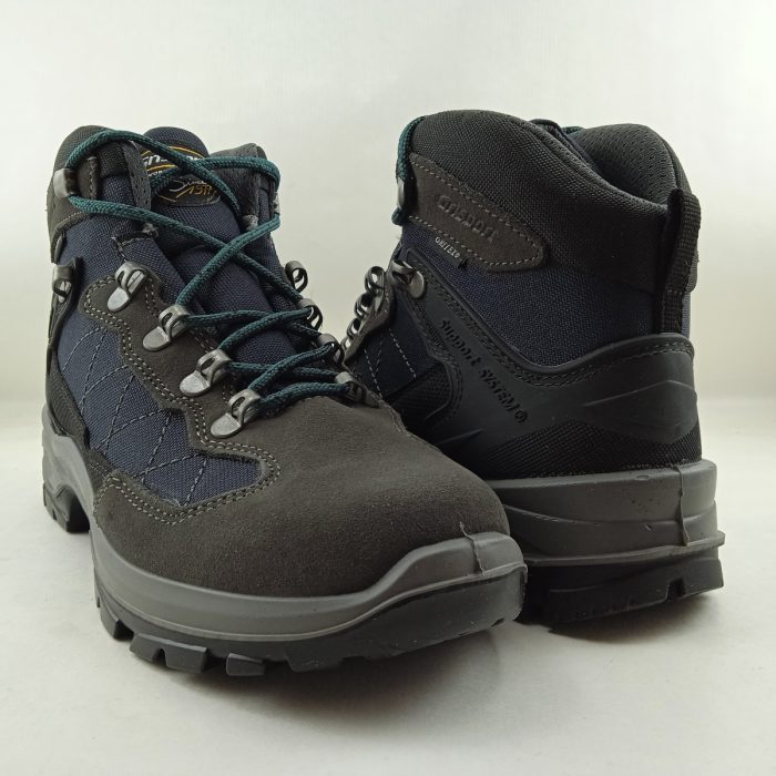 Bota deportiva de ante gris y negro con cierre de cordon, Grisport mod. 14511 - Imagen 3