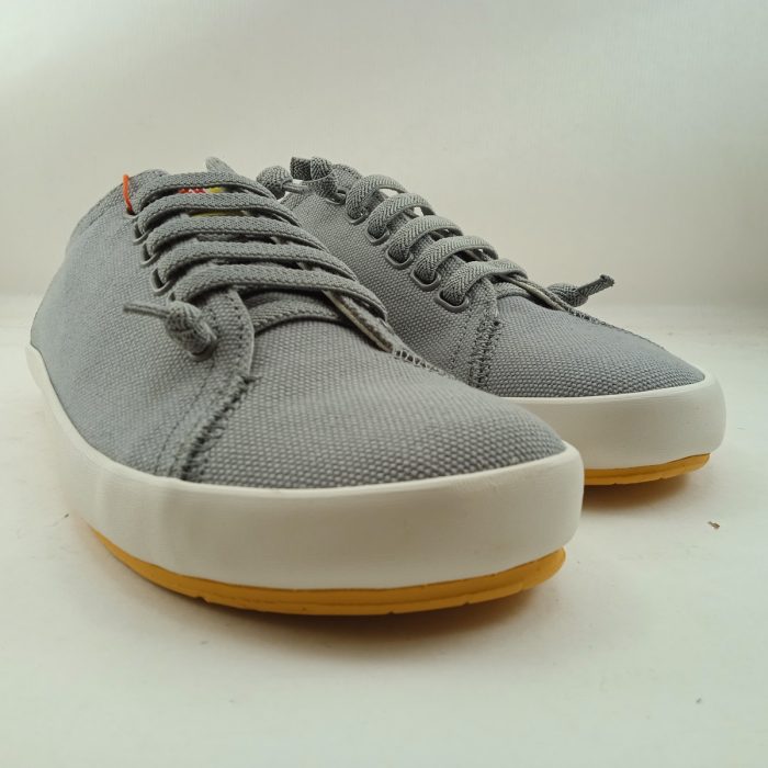 Semi-sport de lona gris con cierre de cordon elastico, Camper mod. 18869 - Imagen 2