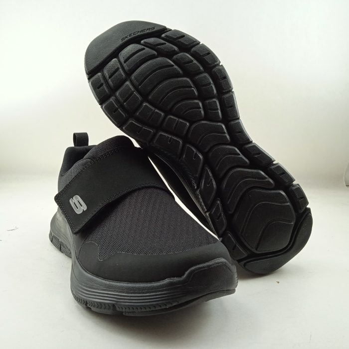 Deportivo negro con cierre de velcro, Skechers mod. 894159 - Imagen 4