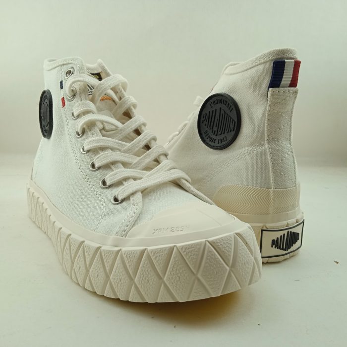 Bota de lona blanca con cierre de cordon, Palladium mod. 77015 - Imagen 3
