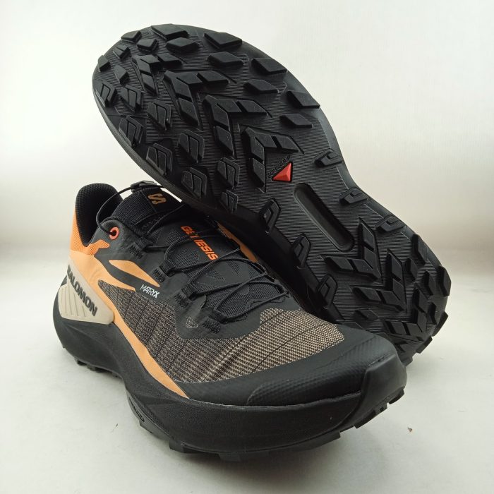 Deportivo de piel rojo y negro con cierre de cordon, Salomon mod. L47526100 - Imagen 4