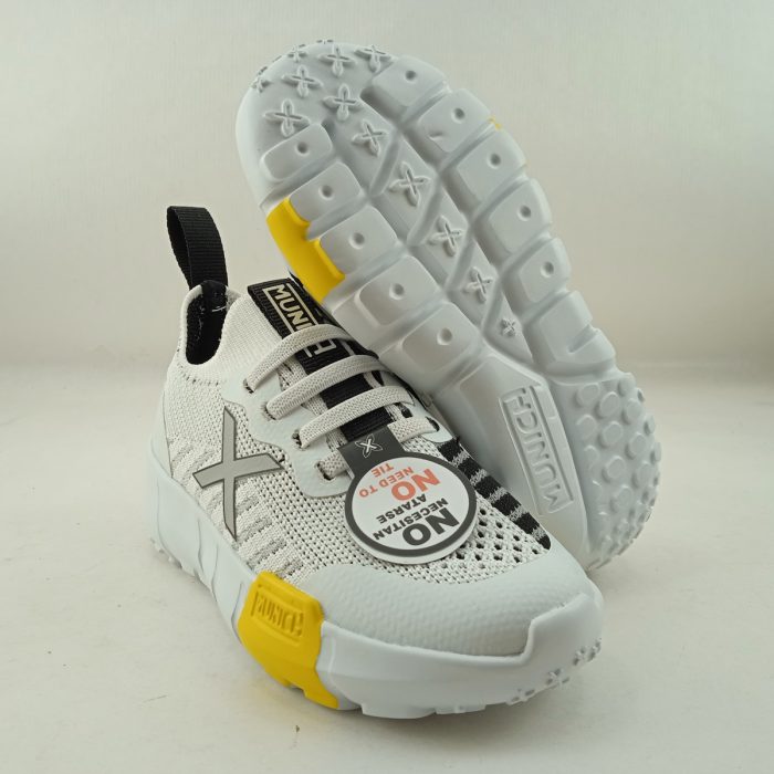 Semi-sport textil blanco con cierre de cordon elastico, Munich mod. 8023001 - Imagen 3