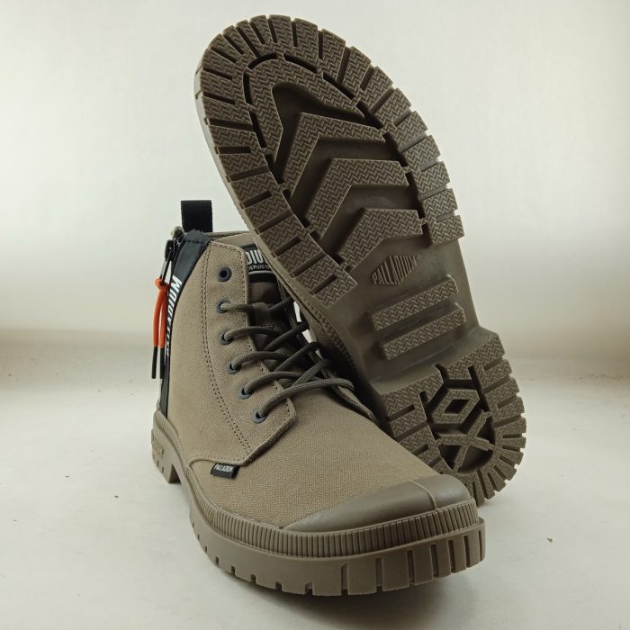 Bota de lona verde con cierre de cordon, Palladium mod. 78883 - Imagen 4
