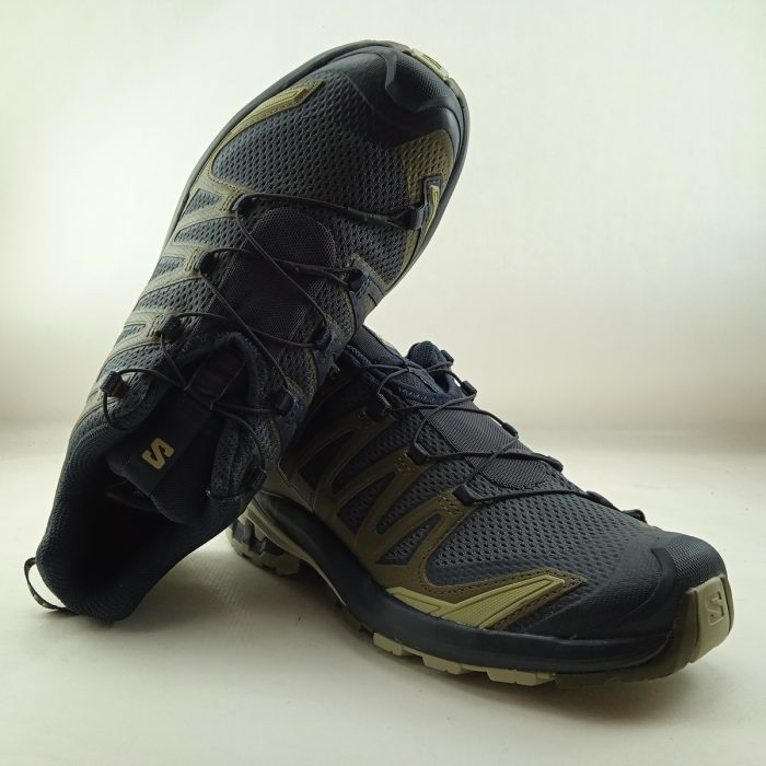 Deportivo de piel verde con cierre de cordon, Salomon mod. L47467500