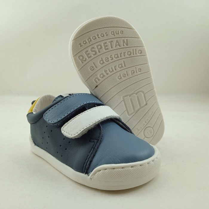 Semi-sport de piel azul con cierre de velcro, Mustang kids mod. 48850 - Imagen 4