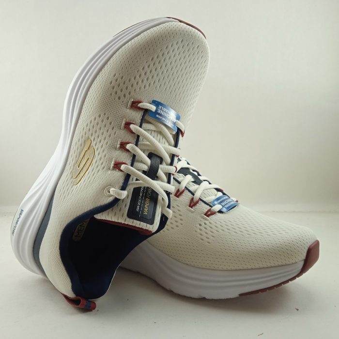 Semi-sport sintetico blanco con cierre de cordon, Skechers mod. 232625