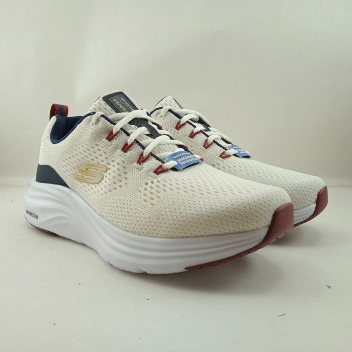 Semi-sport sintetico blanco con cierre de cordon, Skechers mod. 232625 - Imagen 2