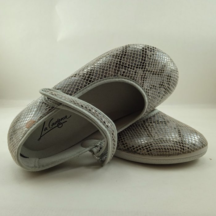 Alpargata textil plata con cierre de velcro, La Cadena mod. 91192