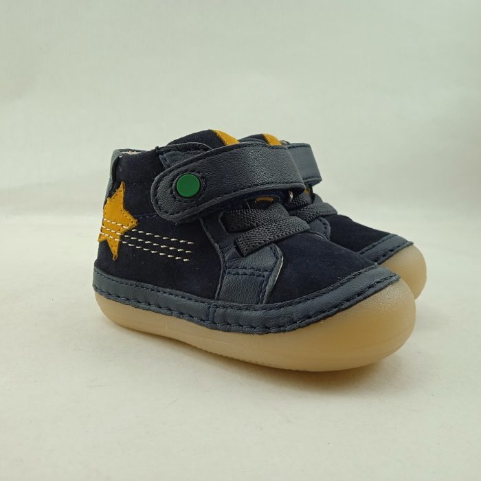 Bota de piel azul con cierre de velcro y cordon elastico, Kickers mod. 972440