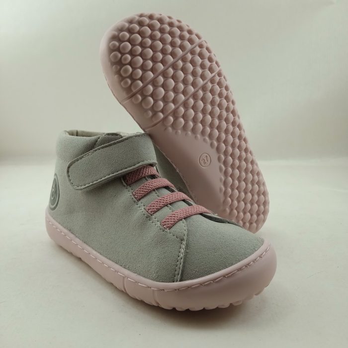 Semi-sport de piel gris claro con cierre de velcro y cordon elastico, Coquette kids mod. 15231 - Imagen 4
