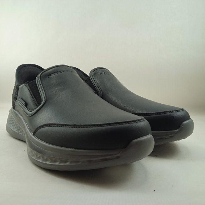 Semi-sport de piel negra sin cierres, Skechers mod. 205237