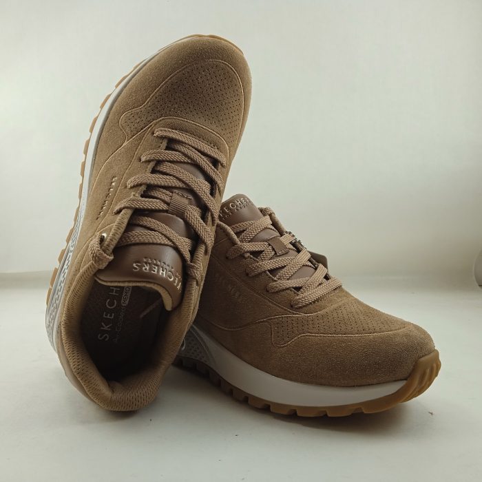 Semi-sport de serraje camel con cierre de cordon, Skechers mod. 155135