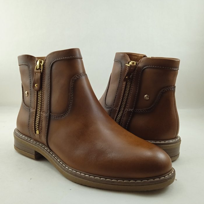Bota de piel cuero con cierre de cremallera, Pikolinos mod. 8747 - Imagen 2