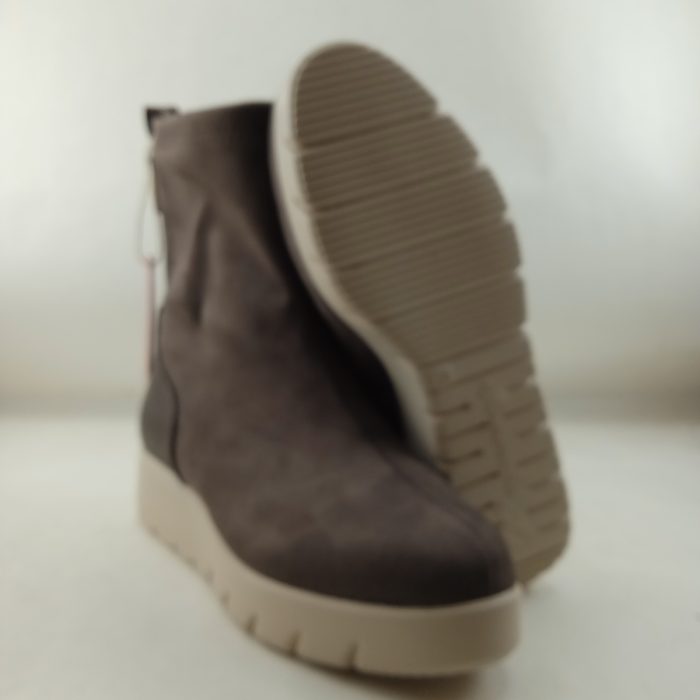 Bota de ante marron sin cierres, Mariamare mod. 63543 - Imagen 4