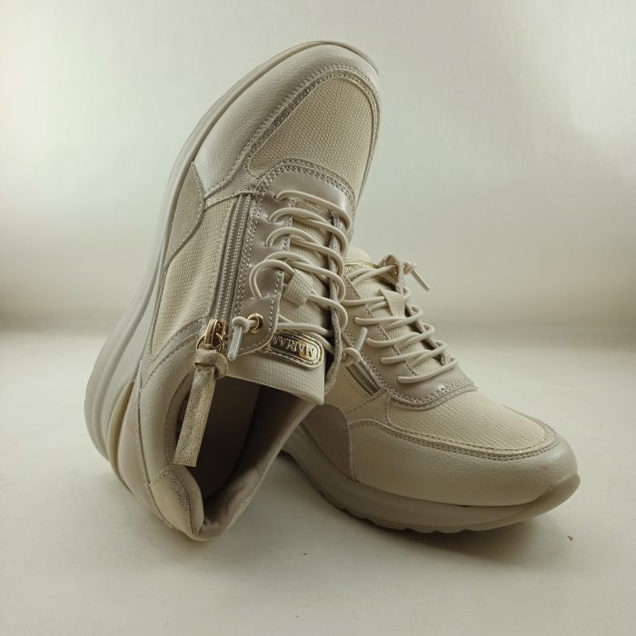 Semi-sport de piel blanco con cierre de cordon y cremallera, Mariamare mod. 68490