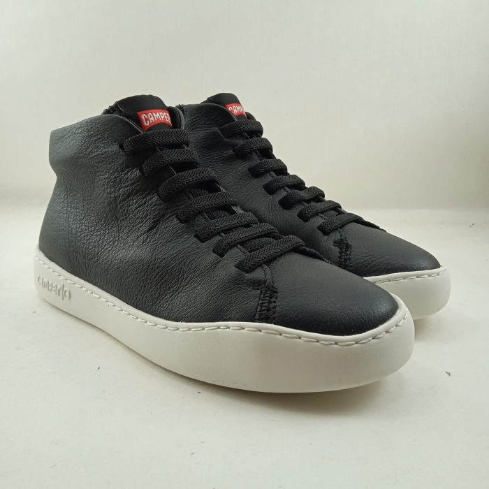 Bota de piel negra con cierre de cordon elastico, Camper mod. K400422 - Imagen 2