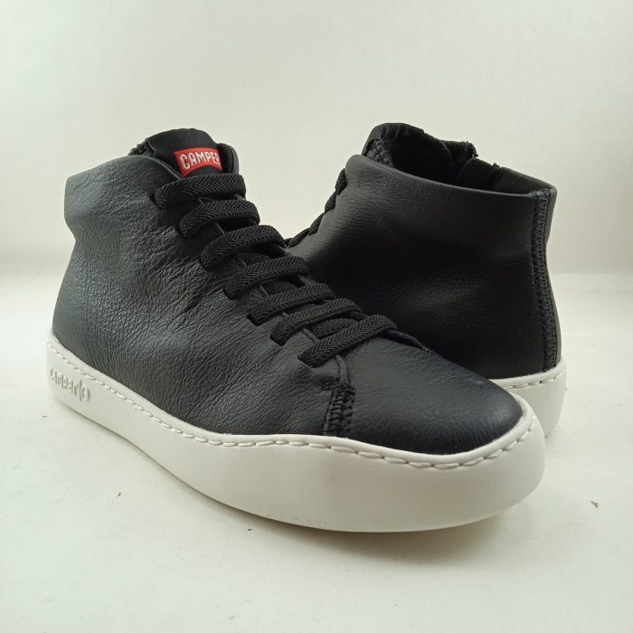 Bota de piel negra con cierre de cordon elastico, Camper mod. K400422 - Imagen 3