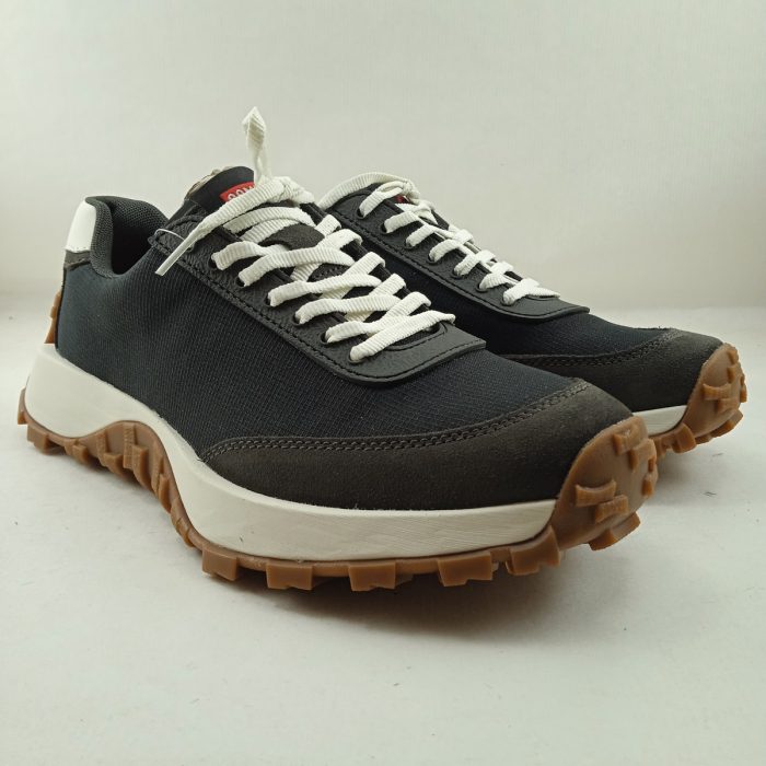 Semi-sport de piel negro con cierre de cordon, Camper mod. K100864 - Imagen 2