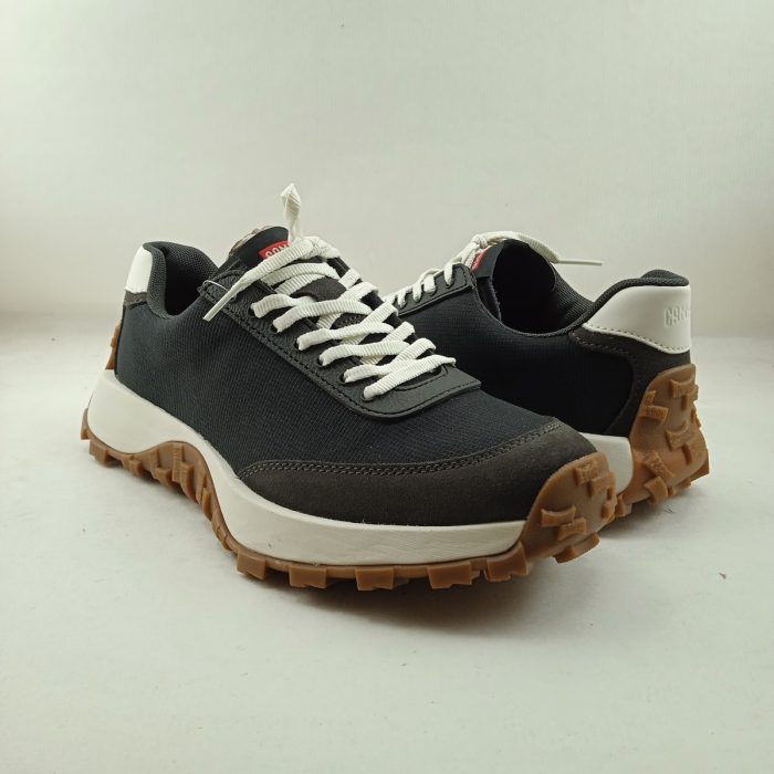 Semi-sport de piel negro con cierre de cordon, Camper mod. K100864 - Imagen 3
