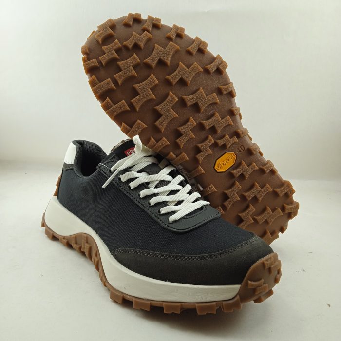 Semi-sport de piel negro con cierre de cordon, Camper mod. K100864 - Imagen 4