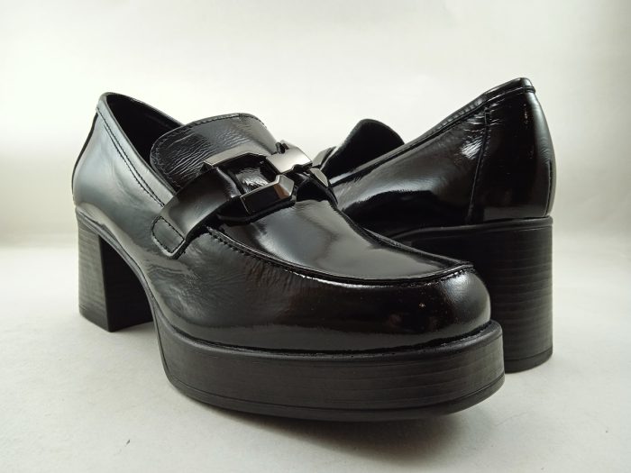 Mocasin de charol negro sin cierres,  Wikers mod. E-153 - Imagen 3