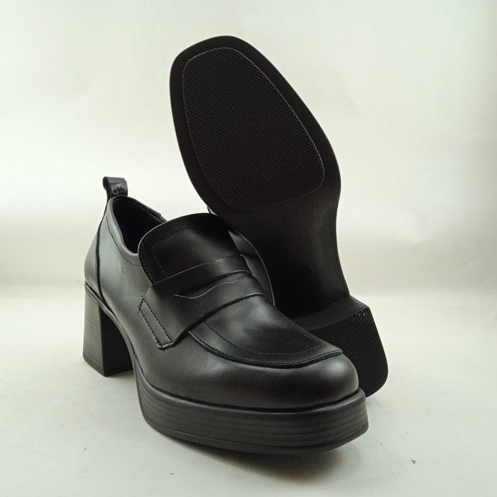 Mocasin de piel negra sin cierres, Wikers mod.  E-189 - Imagen 4