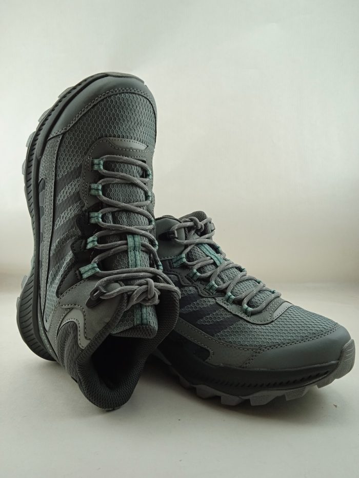 Bota treaking gore-tex sintetica gris con cierre de cordon, Merrell mod. 038260