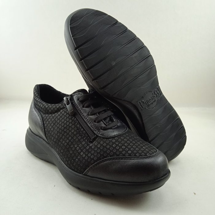 Semi-sport de piel negro con cierre de cordon y cremallera, Pinoso's mod. 8218G - Imagen 4