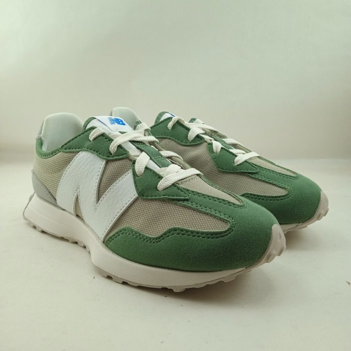Semi-sport de piel verde con cierre de cordon, New balance mod. 327CM - Imagen 2