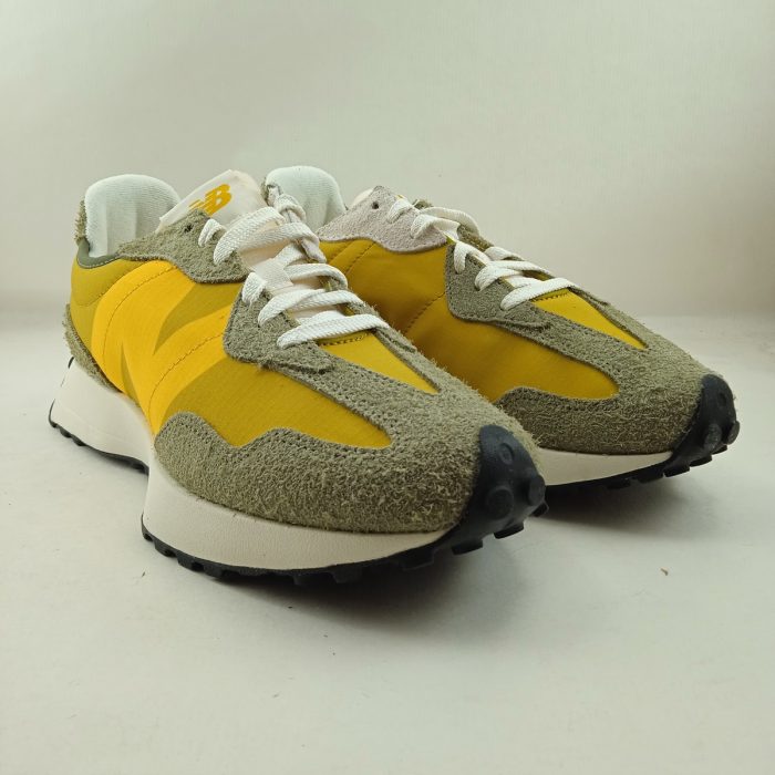Semi-sport de piel amarillo con cierre de cordon, New balance mod. 327VC - Imagen 2