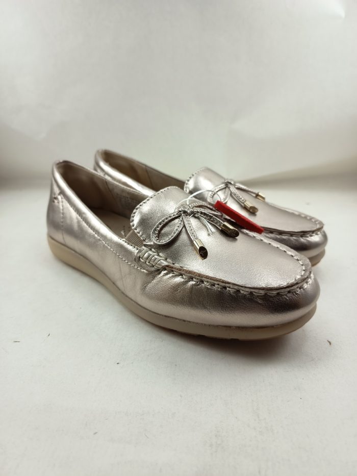 Mocasin de piel oro sin cierres, Tamaris confort mod. 84600