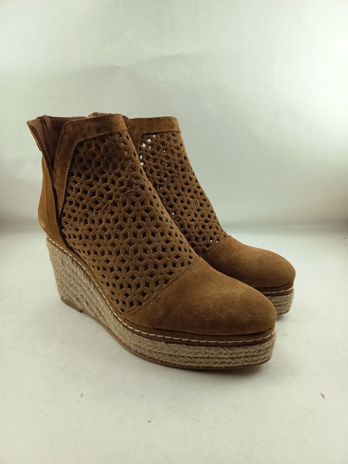 Bota de serraje cuero con cierre de cremallera, Popa mod. Ira