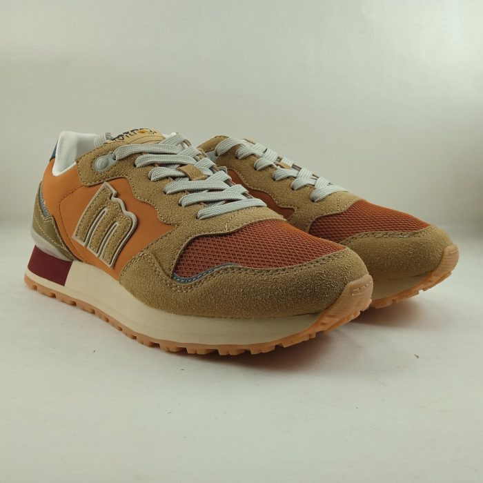 Semi-sport sintetico camel con cierre de cordon, Mustang mod. 84427