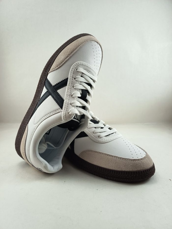 Semi-sport de piel blanco con cierre de cordon, Munich mod. 4078002 - Imagen 4