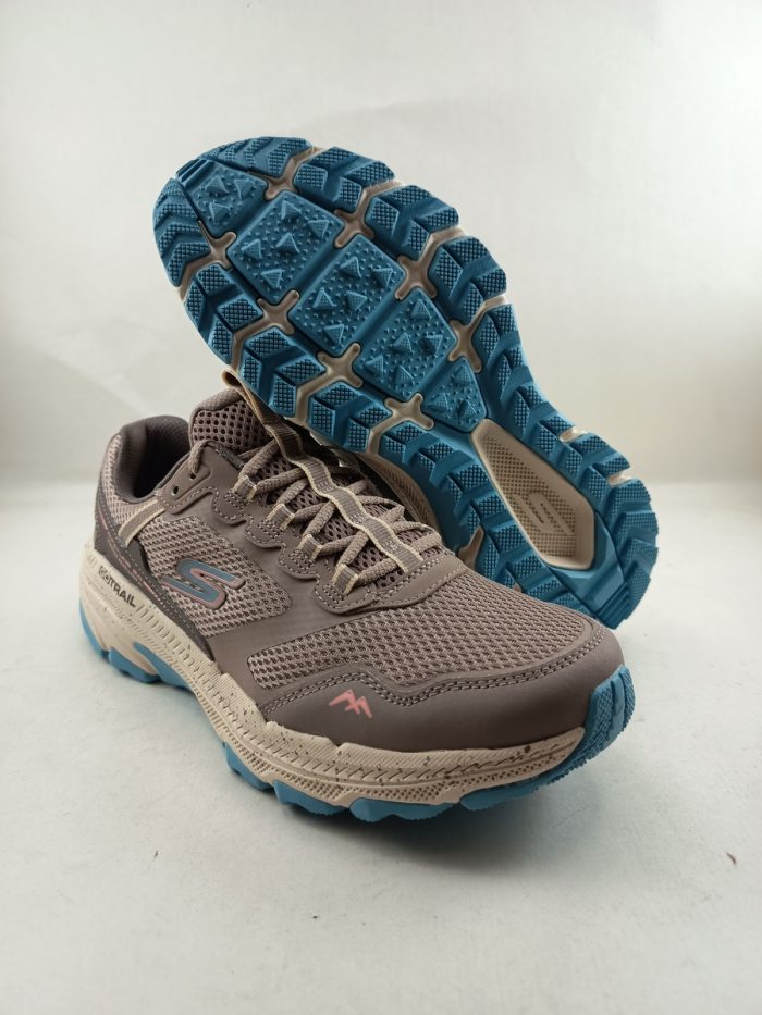 Semi-sport sintetic marron con cierre de cordon, modelo water repelent, Skechers mod. 129525 - Imagen 3
