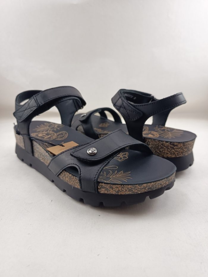 Sandalia de piel negra con cierre de velcros, Panama jack mod. Sulia basics B2 - Imagen 2