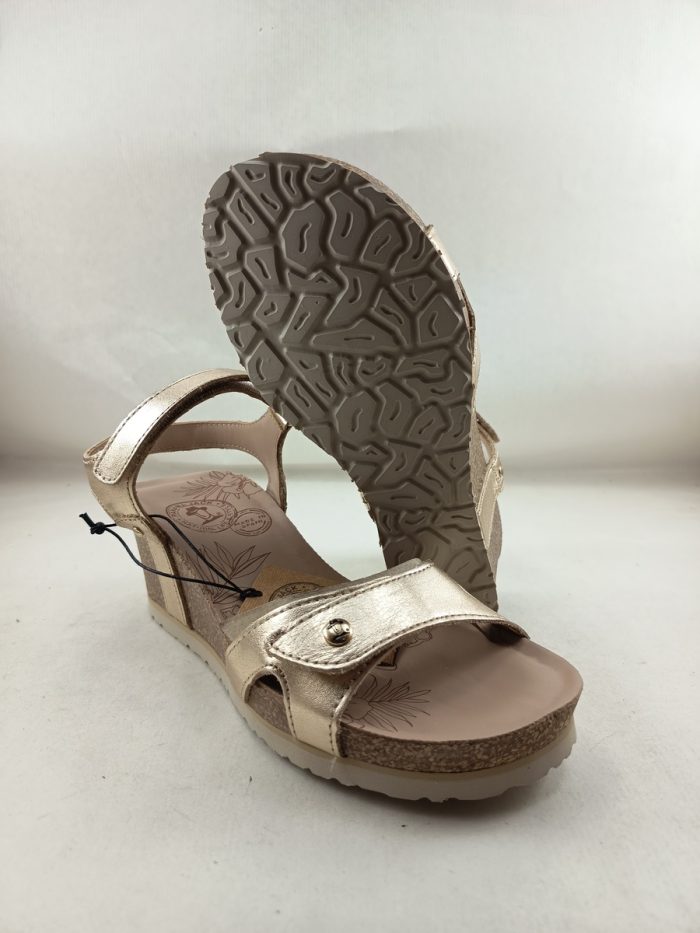 Sandalia de piel oro con cierre de velcro, Panama jack mod. Julia shilne B3 - Imagen 3