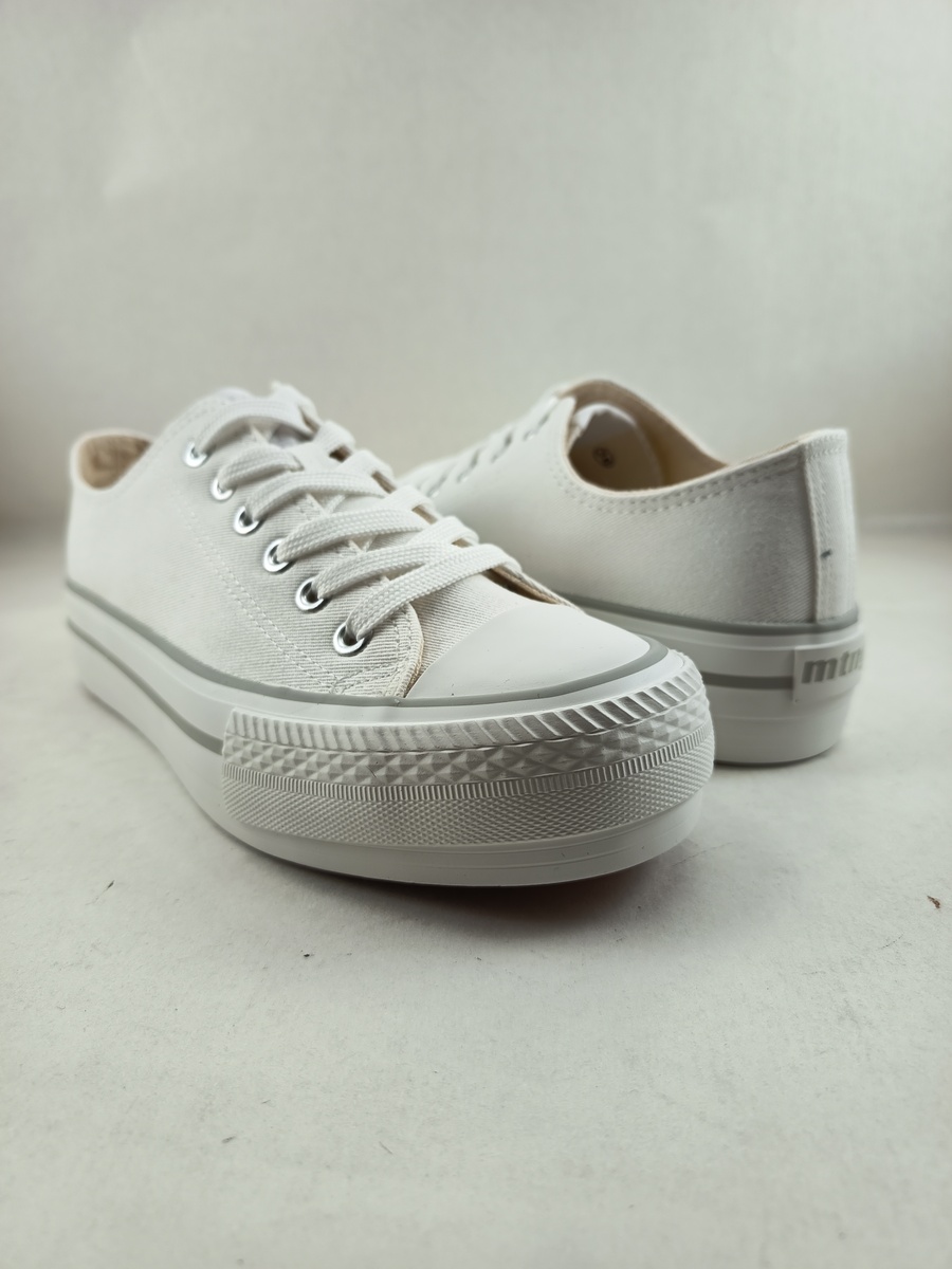 Zapatilla de lona blanca con cordones Mustang 60173 - Imagen 2