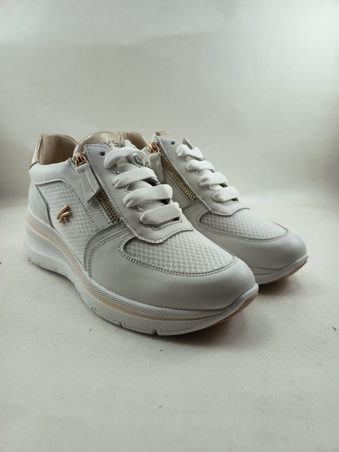Semi-sport de piel blanca con cierre de cordon y cremallera, Keys mod. 10600