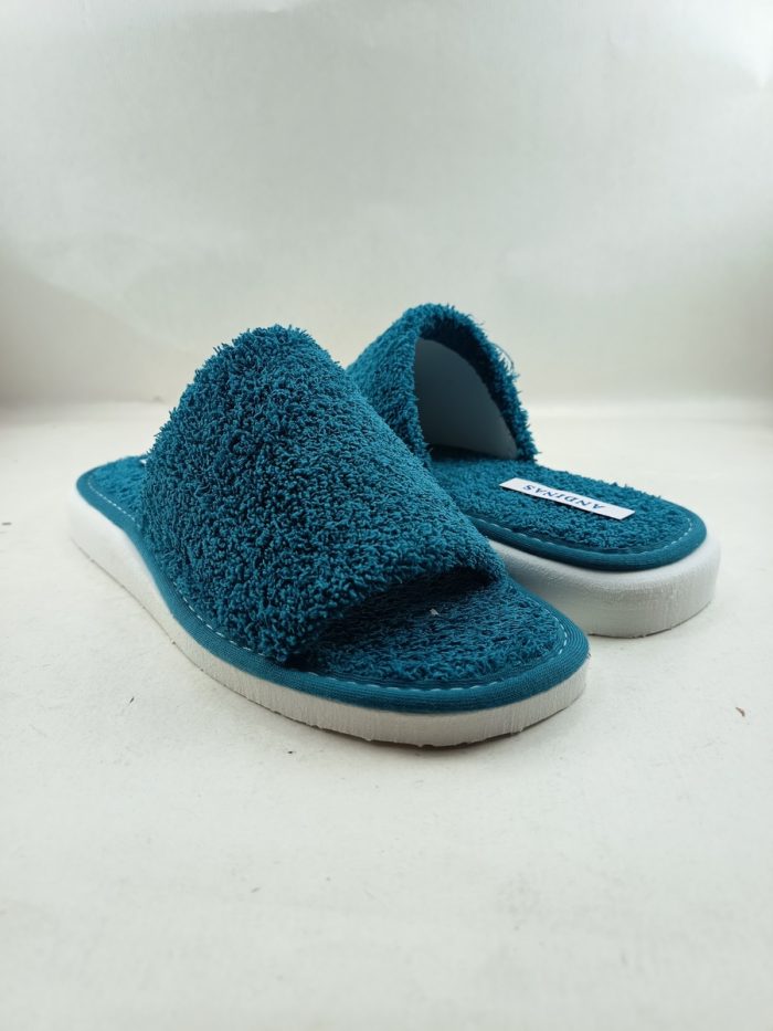 Zapatilla de rizo celeste sin cierres, Andinas mod. 550 - Imagen 2