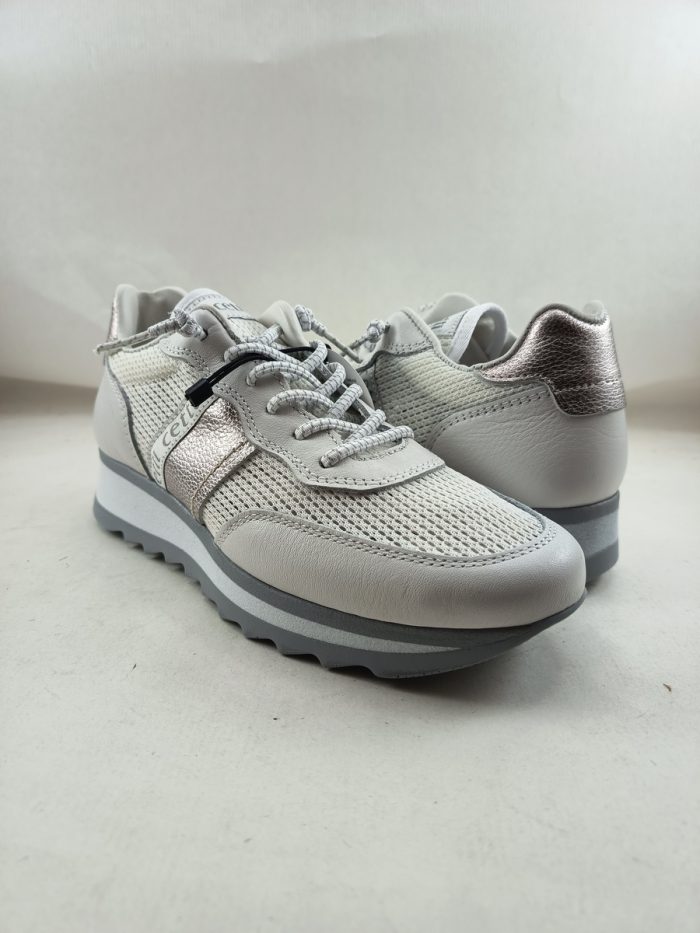 Semi-sport de piel blanca con cierre de cordon elastico, Cetti mod. C-849 - Imagen 2