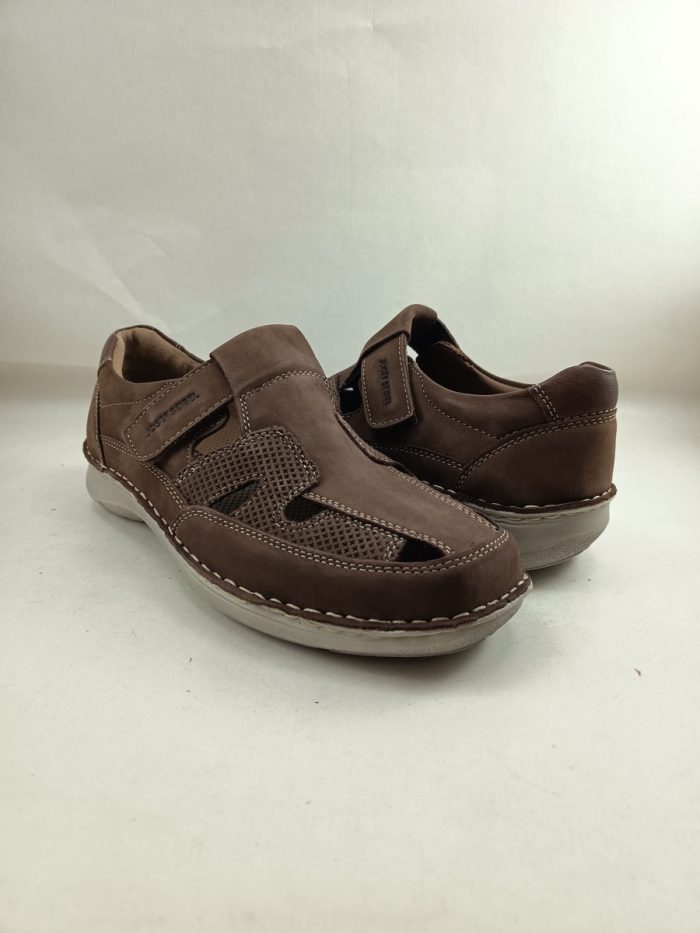 Sandalia de cortes en piel marron con cierre de velcro, Josef seibel mod. 44981 - Imagen 3